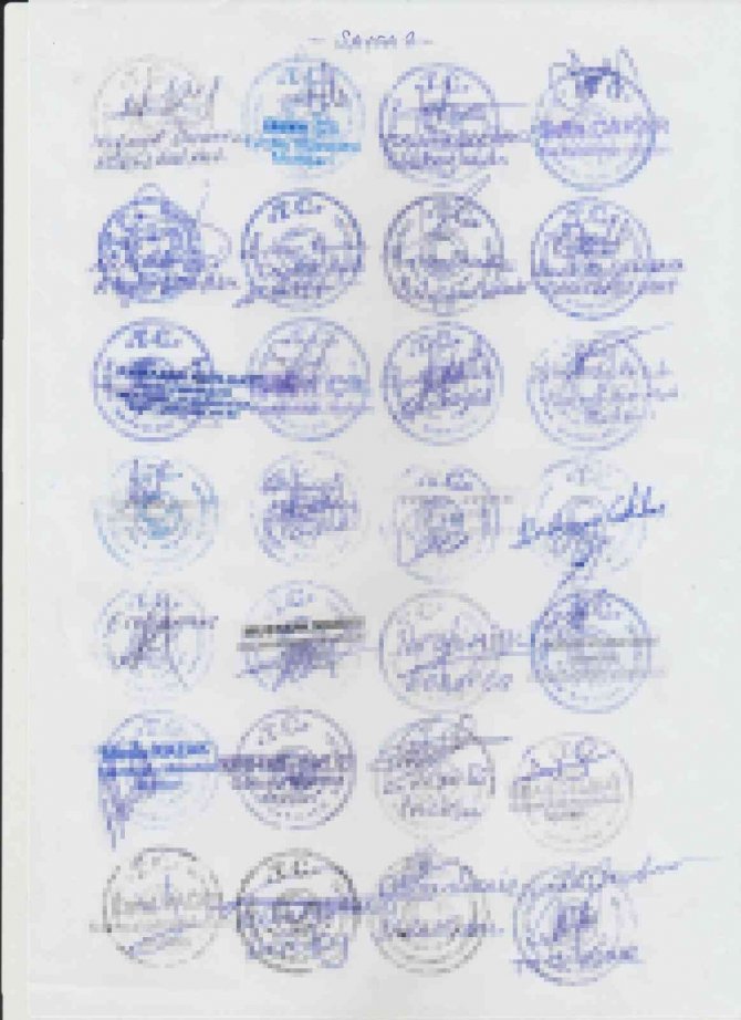 Muhtarlar, Tayini Çıkan Kaymakam İçin Bir Araya Gelip İmza Topladı