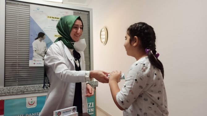 Pilot İllerden Biri Olan Karabük’te Aile Diş Hekimlerinin Çocuklar İçin Mesaisi Başladı