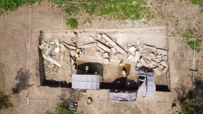 Amasra’nın Toprak Altında Kalan Tarihi Gün Yüzüne Çıkarılıyor