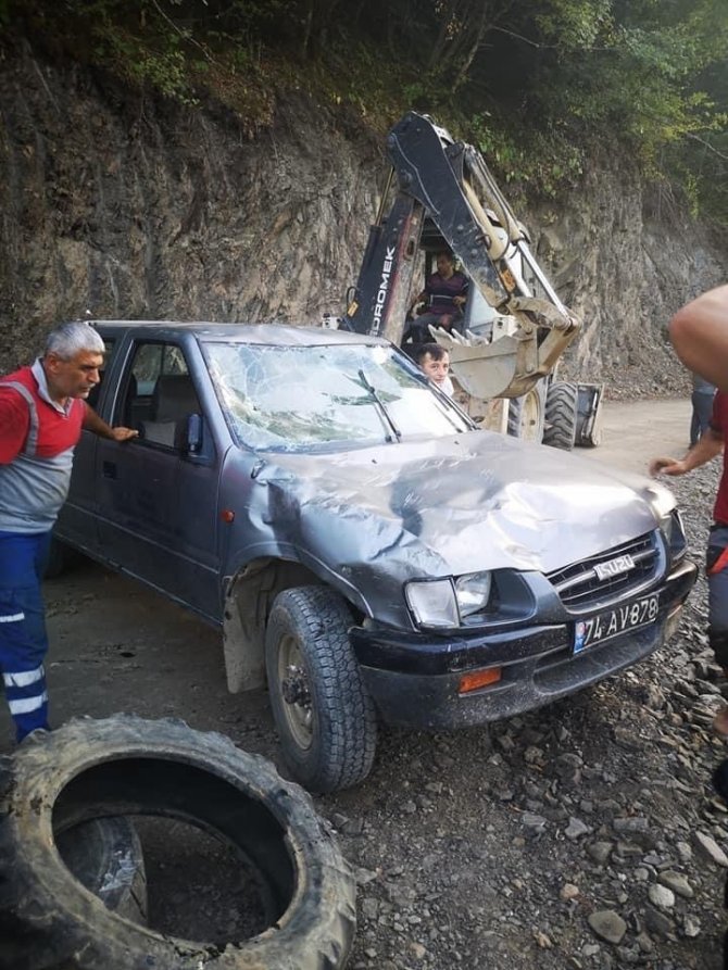 Orman Memurlarının Aracı Takla Attı