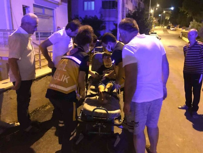 Bilecik’te Seyir Halinde Motosikletin Devrilmesi Sonucu 2 Kişi Yaralandı