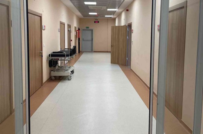 Düzce Üniversitesi Sağlık Araştırmaları İçin Faz-ı Ünitesi Ruhsatı Aldı