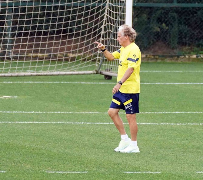 Fenerbahçe, Austria Wien Maçına Hazır