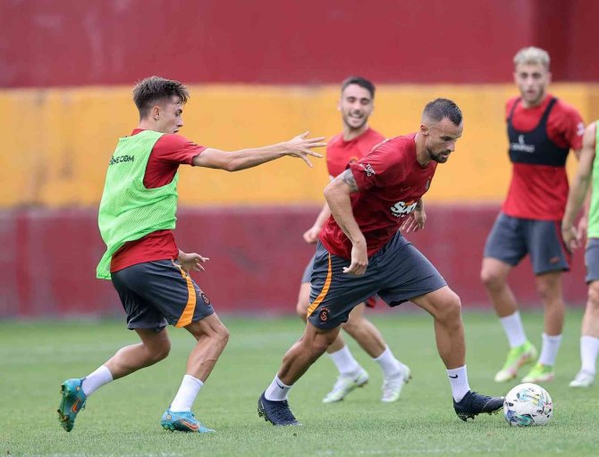 Galatasaray, Trabzonspor Maçı Hazırlıklarını Sürdürdü