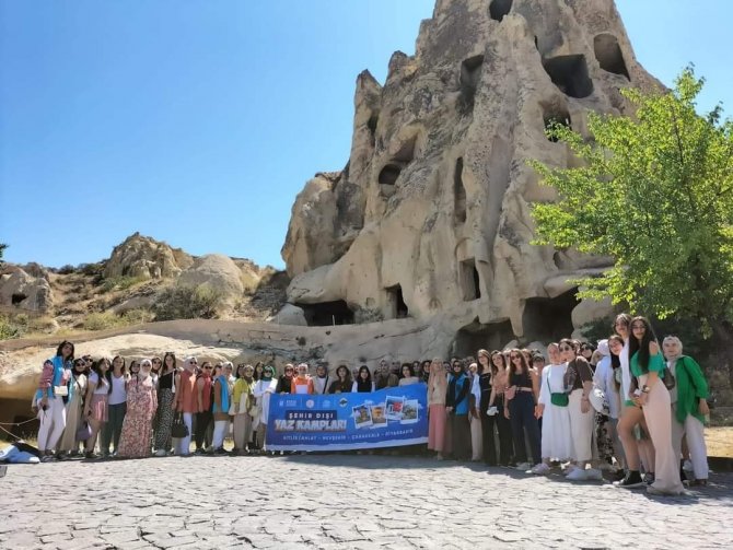 Bursalı Gençler Sınırları Aşıyor