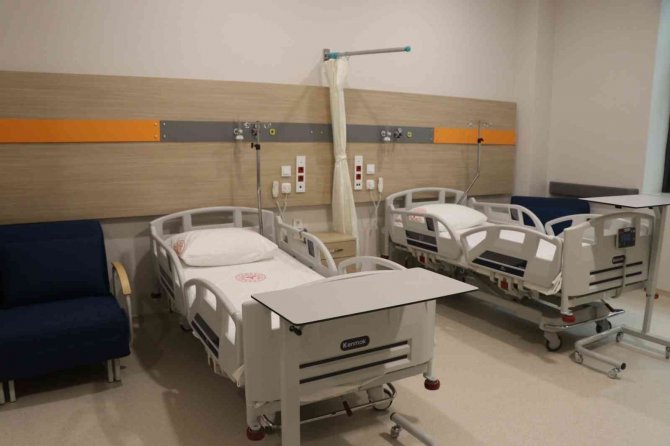 Yeni 400 Yataklı Yalova Devlet Hastanesi’nde Hedef Eylül Ayı