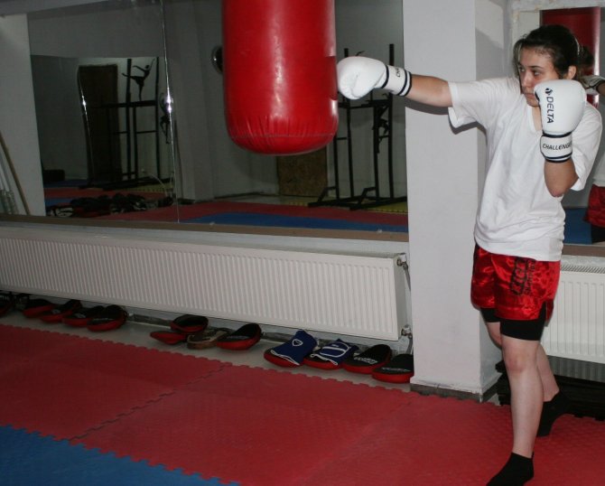 Gerektiğinde Kendilerini Savunmak Düşüncesi Bu Spora Yönlendirdi