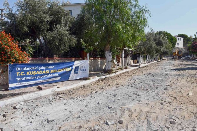 Kadınlar Denizi Mahallesi’nin Yolları Yenileniyor