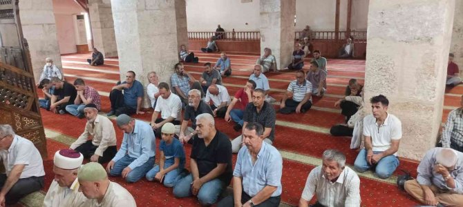 Yazar Ve Şair Mevlana İ̇dris Zengin Dualarla Anıldı