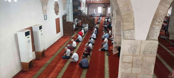 Yazar Ve Şair Mevlana İ̇dris Zengin Dualarla Anıldı