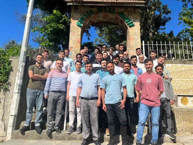 İ̇hlas Vakfı Sıla Öğrenci Yurdu’na Kayıt Yaptıran Öğrencilere Devlet Desteği