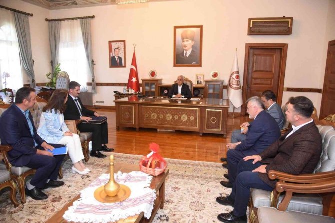 Kastamonu’nun 28. Coğrafi İşaretli Ürünü "Kestane Balı" Oldu