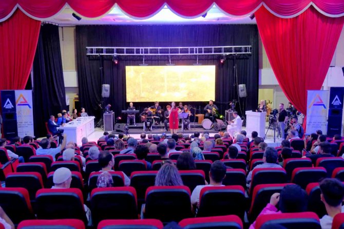 Kastamonu’da Vatandaşlar Sesleri İle Yarıştı