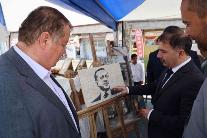 Hükümlülerin El Emekleri Sergilendi