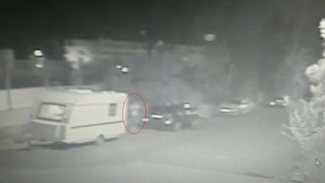 Maltepe’de Karavandan Dizüstü Bilgisayar Çalan 2 Şüpheli Yakayı Ele Verdi