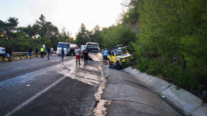 Marmaris’teki Feci Kazada Ölenlerin Cenazeleri Morga Kaldırıldı
