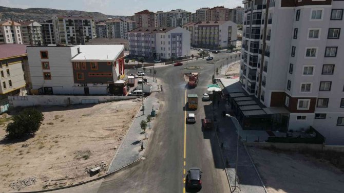Nevşehir’de Mahalle Ve Sokaklarda Yol Çizgi Çalışması Yapılıyor