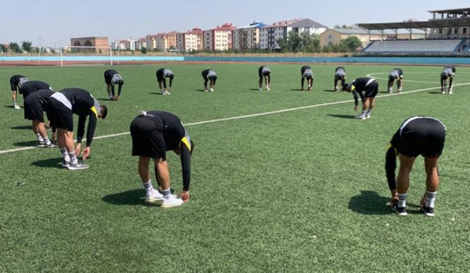 Kars 36 Spor Antrenmanlara Başladı