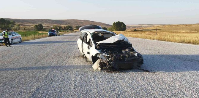 Polis Memuru Kazada Yaralandı