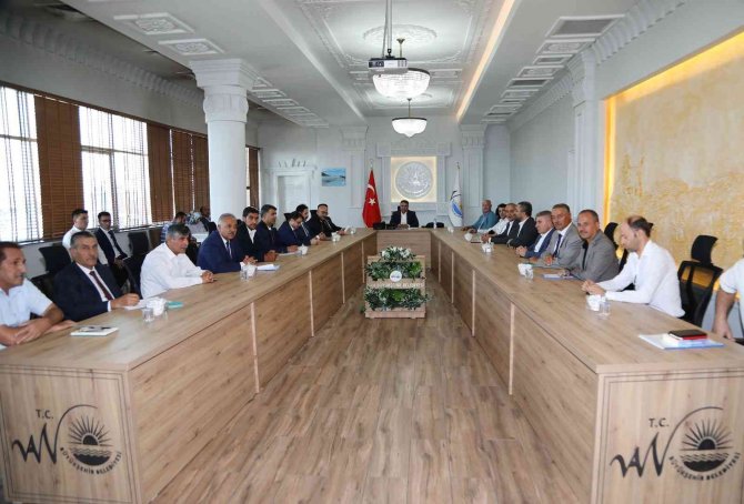 Van Sahipsiz Hayvanları Koruma Birliği İlk Toplantısını Yaptı