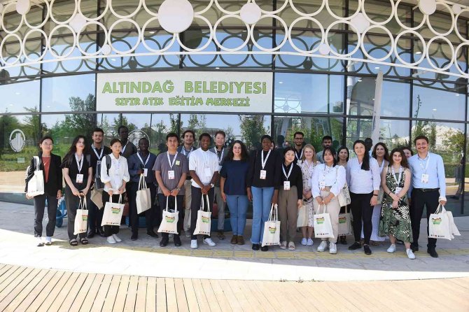 17 Ülkeden Gelen Öğrenciler Altındağ’da