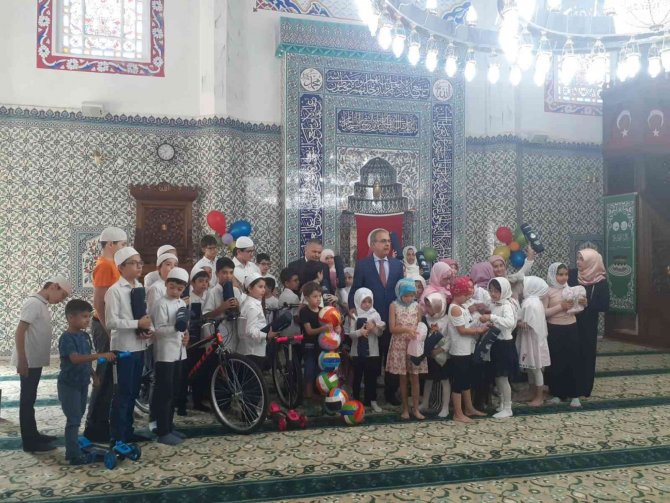 Çankaya’da Yaz Kur’an Kursu Öğrencileri Ödüllendirildi