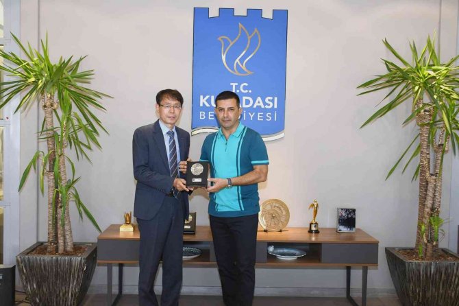 Başkan Günel, Pohang Belediyesi Heyetini Ağırladı