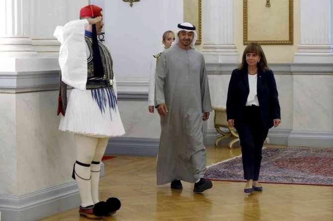 Yunanistan Başbakanı Miçotakis İle Bae Devlet Başkanı Al Nahyan Bir Araya Geldi