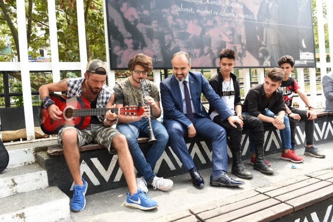 Bursa’da Hayat Öğrenciye Güzel