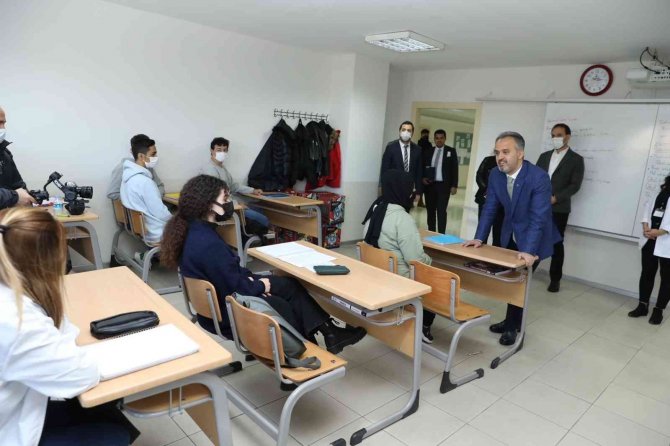 Bursa’da Hayat Öğrenciye Güzel