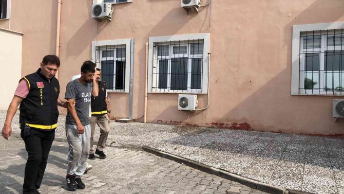 Bursa’da Su Saati Hırsızları Adliyeye Sevk Edildi