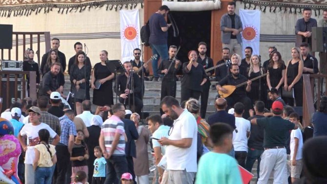 Ahlat, Cumhurbaşkanı Erdoğan’ı Bekliyor