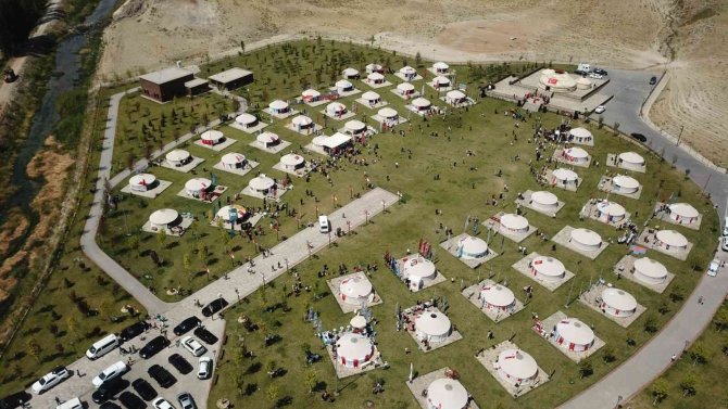 Ahlat, Cumhurbaşkanı Erdoğan’ı Bekliyor