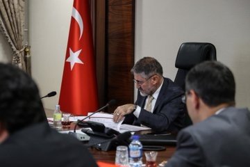 Bakan Nebati: “Nesillerin Refahı İçin Durmadan Çalışmaya Devam”