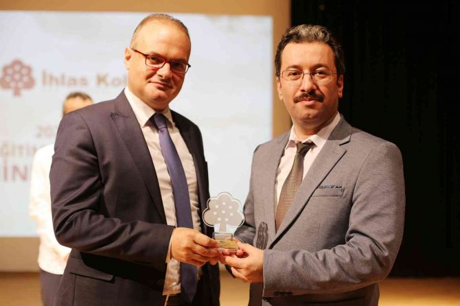 İ̇hlas Koleji Yeni Eğitim Öğretim Yılının Açılışını Yaptı