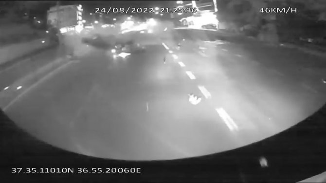 Feci Kaza Anı Otobüsün Kamerasına Da Yansıdı
