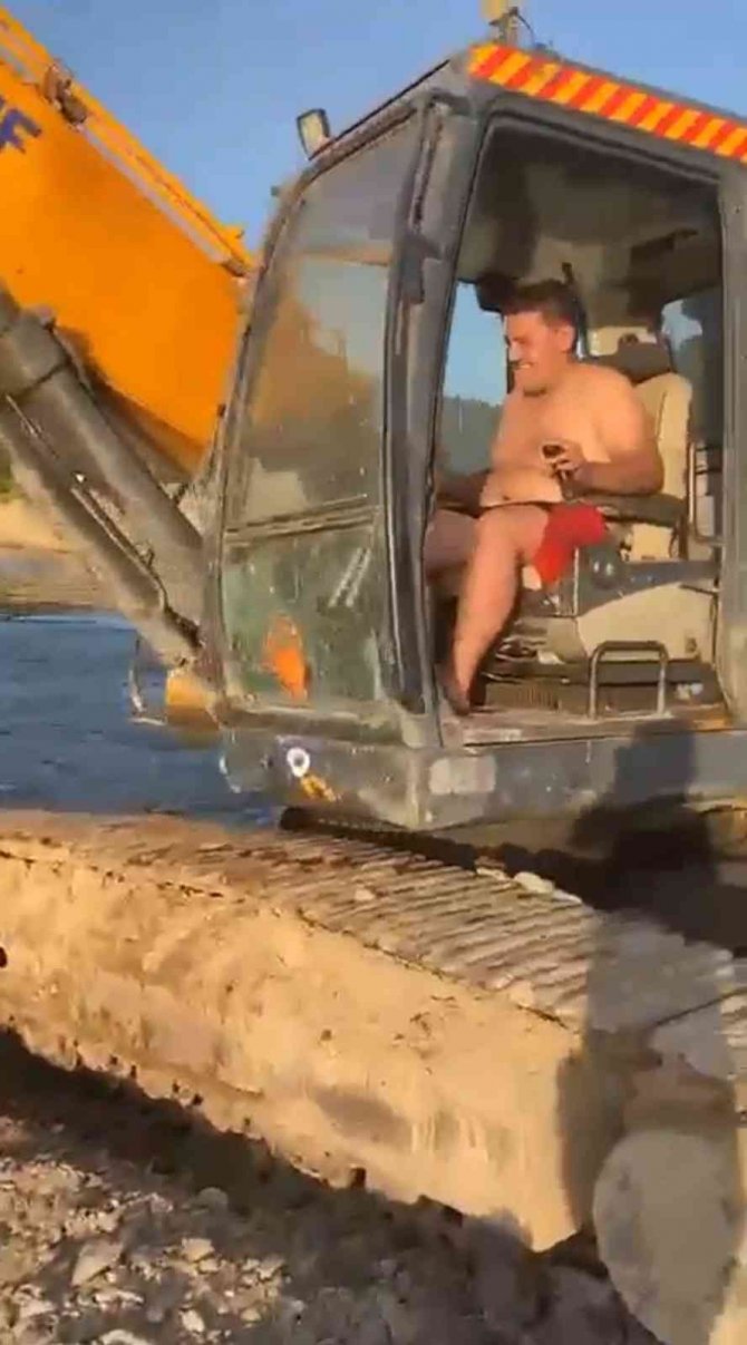 Kepçede Serinlediler