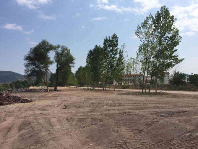 Osmaneli’nde 500 Bin Metrekarelik Alana ‘Öğretmenler Parkı’ Yapılıyor