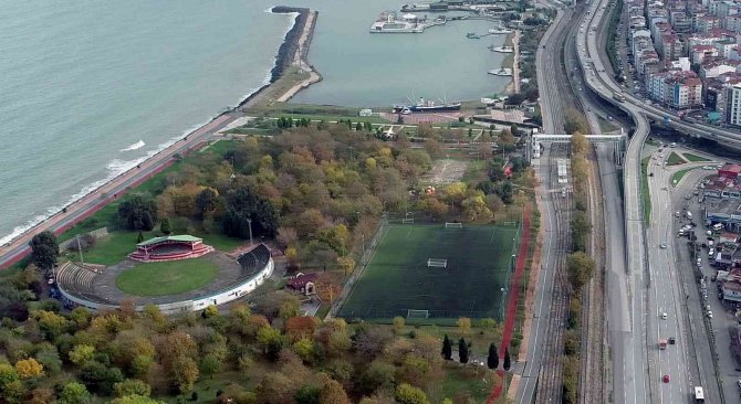 Teknofest Ziyaretçilerine Kamp Alanı