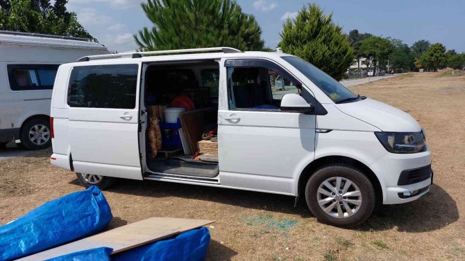 Kayıp Genç Pazar Aracında Vurulmuş Halde Ölü Bulundu