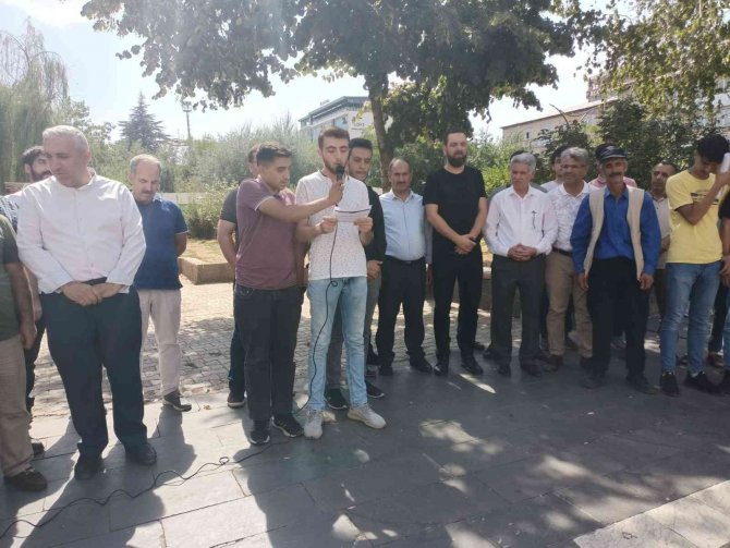 Şarkıcı Gülşen’e Bir Tepki De Bingöl’den