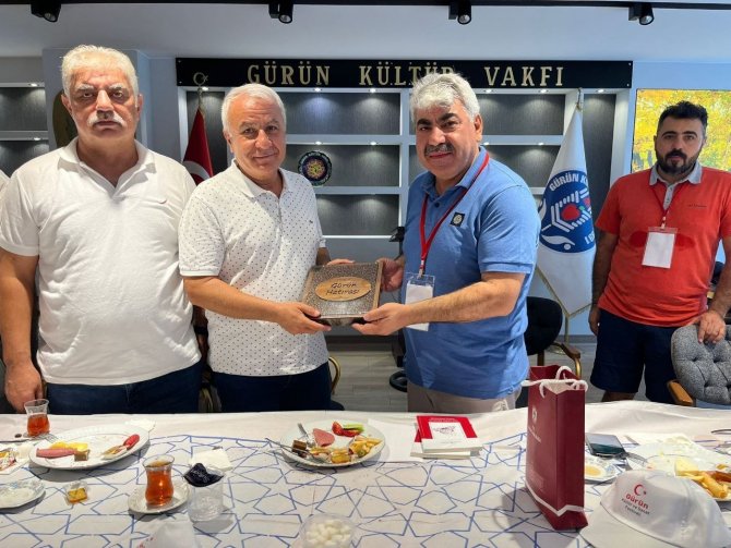 O Vakıfa Öğrencilerden Çıkarma