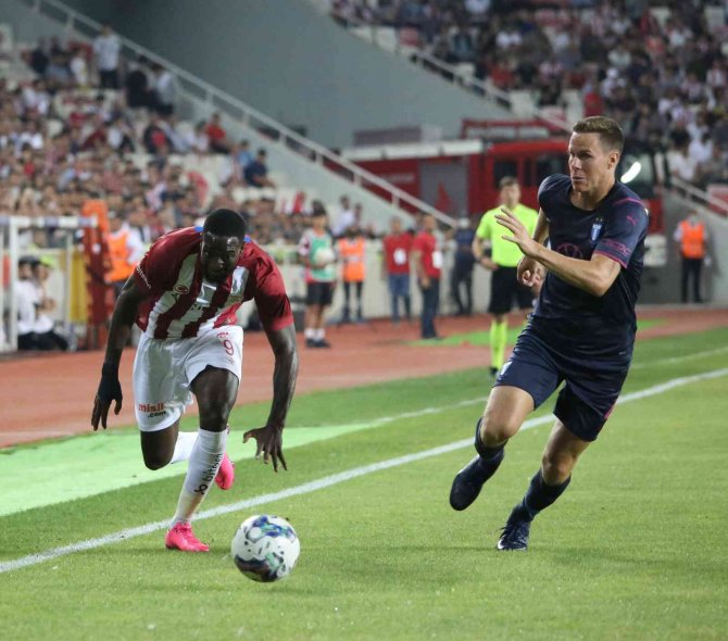 Uefa Avrupa Ligi: Sivasspor: 0 - Malmö: 0 (Maç Devam Ediyor)