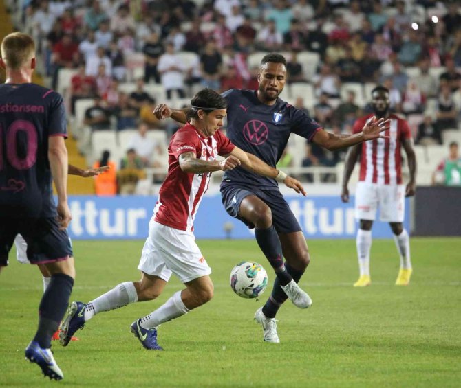 Uefa Avrupa Ligi: Sivasspor: 0 - Malmö: 0 (Maç Devam Ediyor)