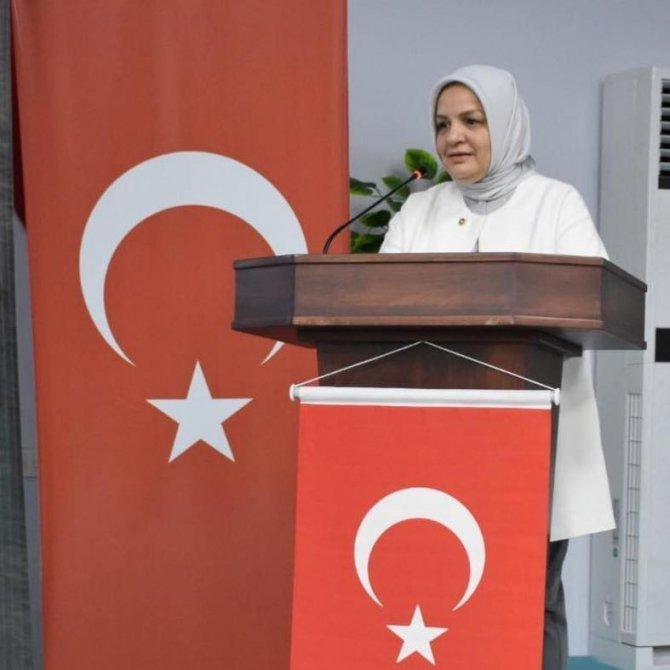 Ak Parti Kadın Kolları Genel Başkanı Keşir’den Gülşen’e Tepki