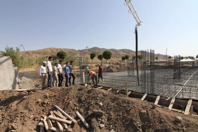 Özalp’te Kapalı Spor Salonunun Temeli Atıldı