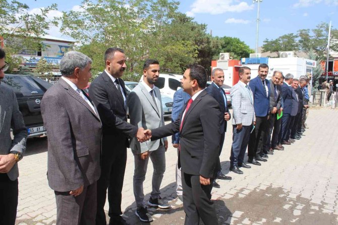 Muradiye’nin Yeni Kaymakamı Göreve Başladı