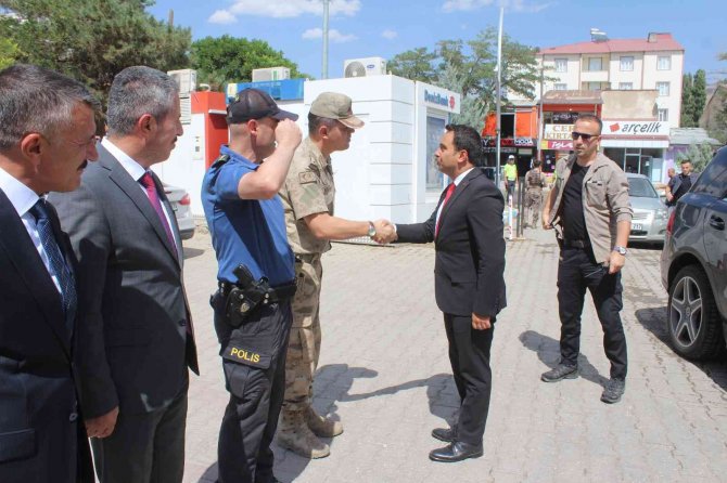 Muradiye’nin Yeni Kaymakamı Göreve Başladı
