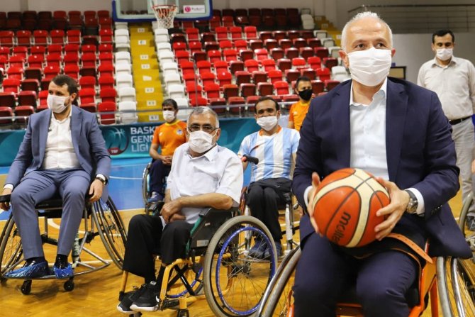 Akdeniz Belediye Spor Kulübü Tekerlekli Sandalye Basketbol Takımı 2. Lig’de