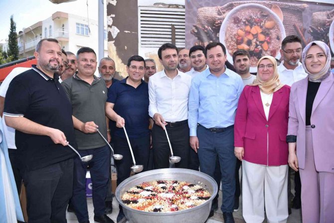 Tütüncü, Korkuteli Aşure Buluşmasına Katıldı